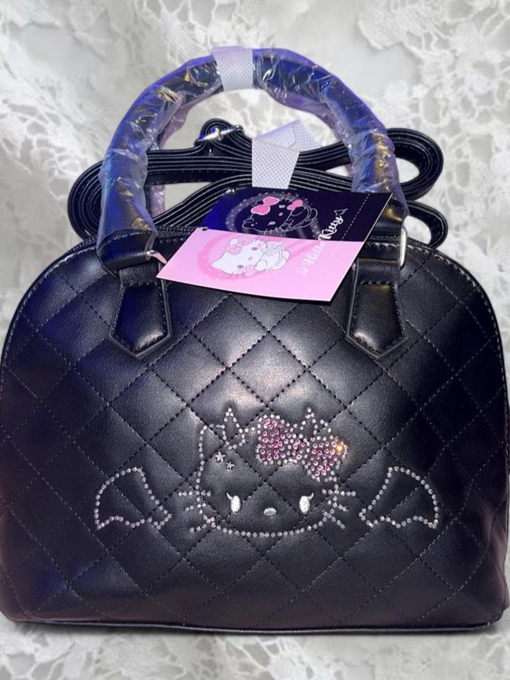 Naughty Heavens Hello Kitty Quilted Crossbody Handbag 🦇